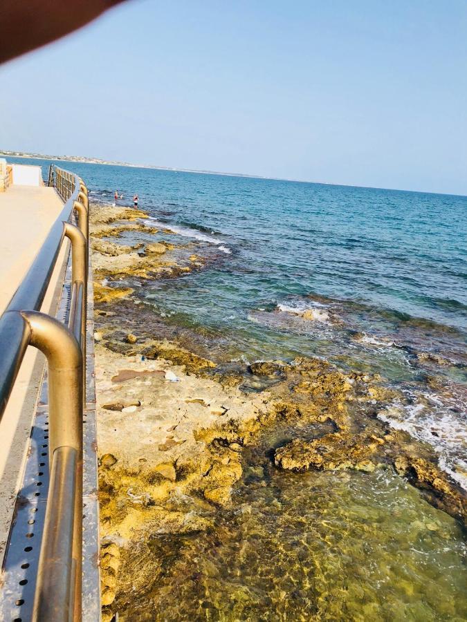 Sea Beach Pozzallo Exterior foto